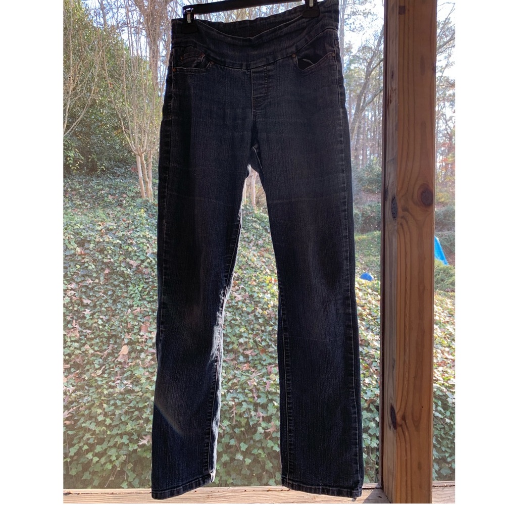 Women’s Jag brand blue jeans